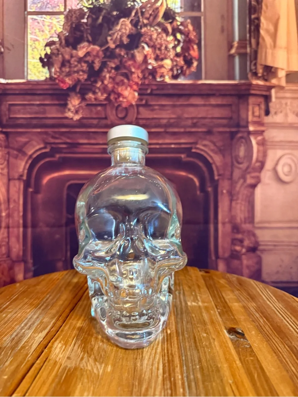 Crystal Head Skull Dan Aykroyd Skull Bottle Decorative for Home Decor Halloween